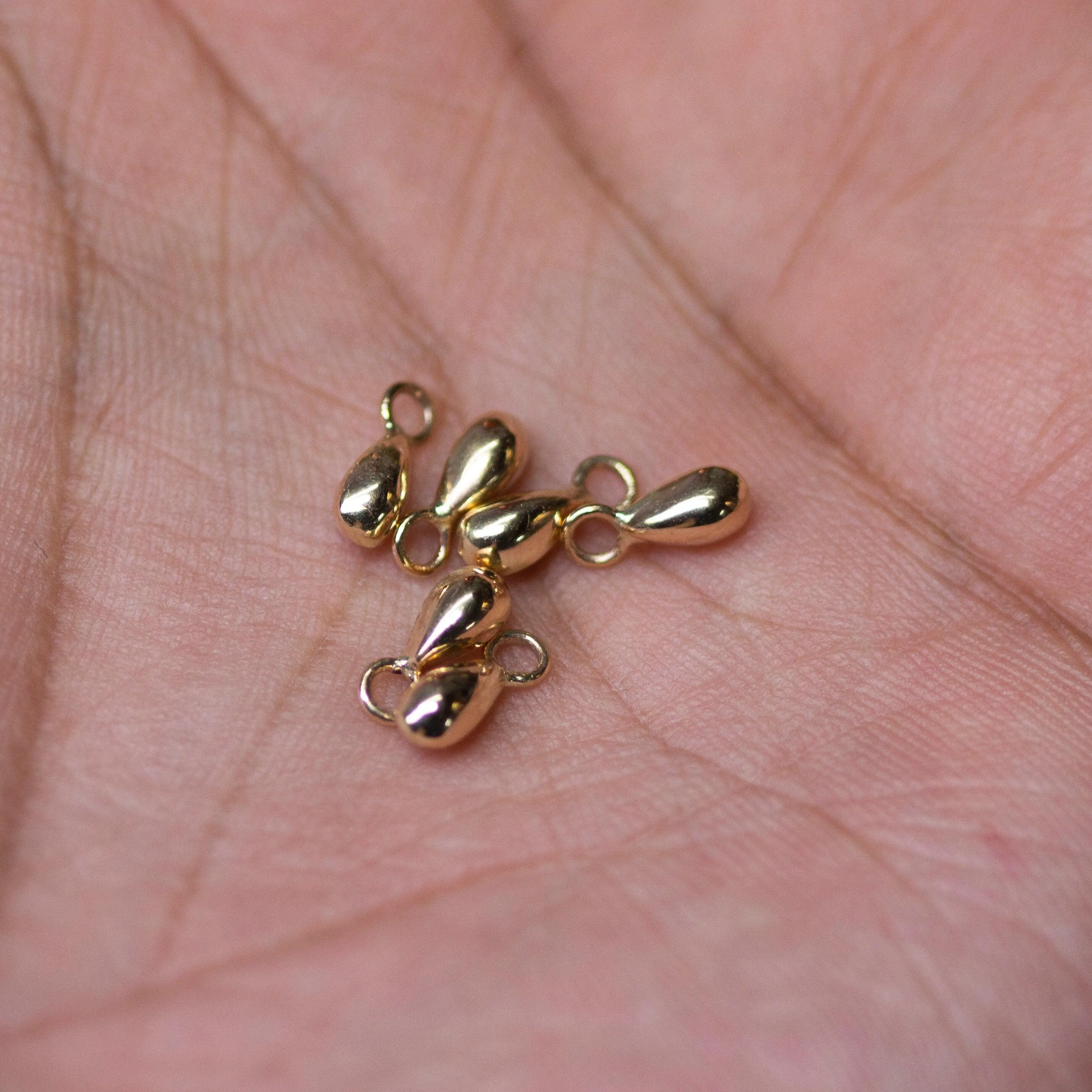 18k Solid Yellow Gold Teardrop Charm Pendant Finding, Gold Drops 3.3mmx8.5mm