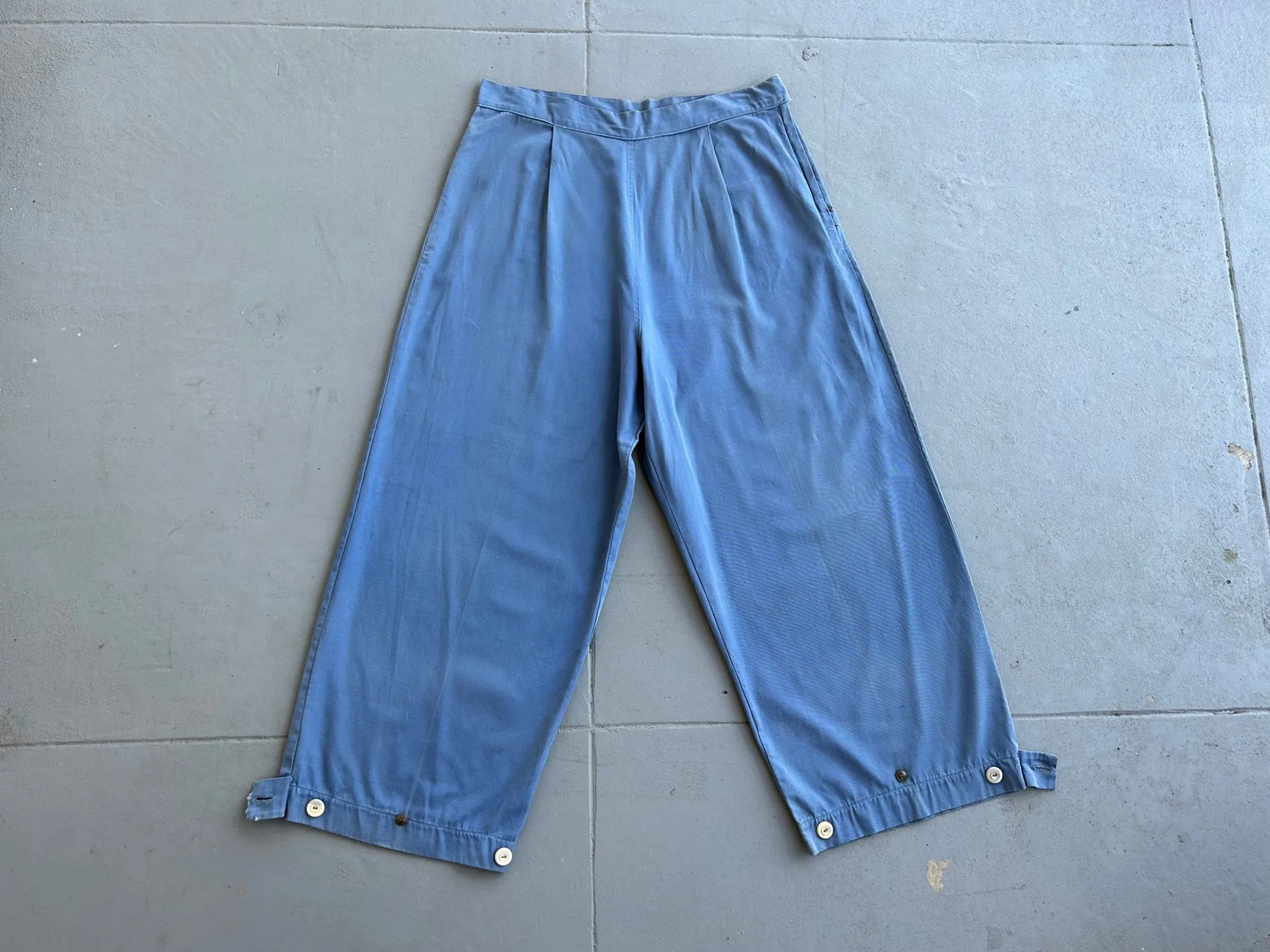 1940s workwear pants . vintage 40s factory trousers . 36 waist