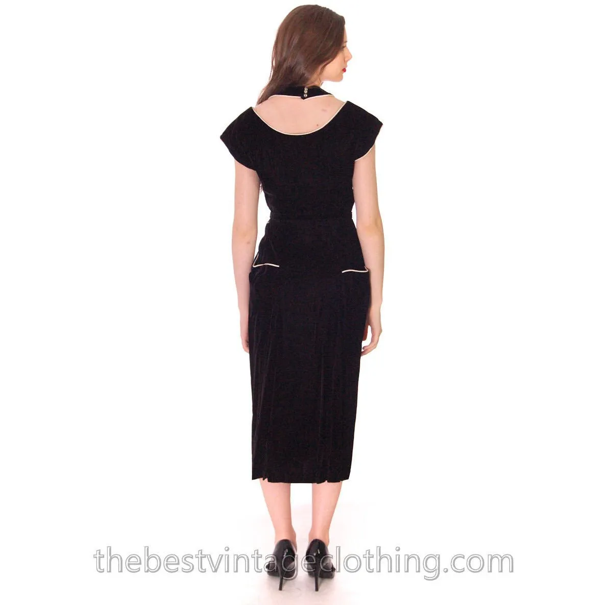 1950s Black Velvet Vintage Wiggle Dress White Piping Unique Halter Neckline Size S 32-25-34