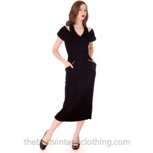 1950s Black Velvet Vintage Wiggle Dress White Piping Unique Halter Neckline Size S 32-25-34