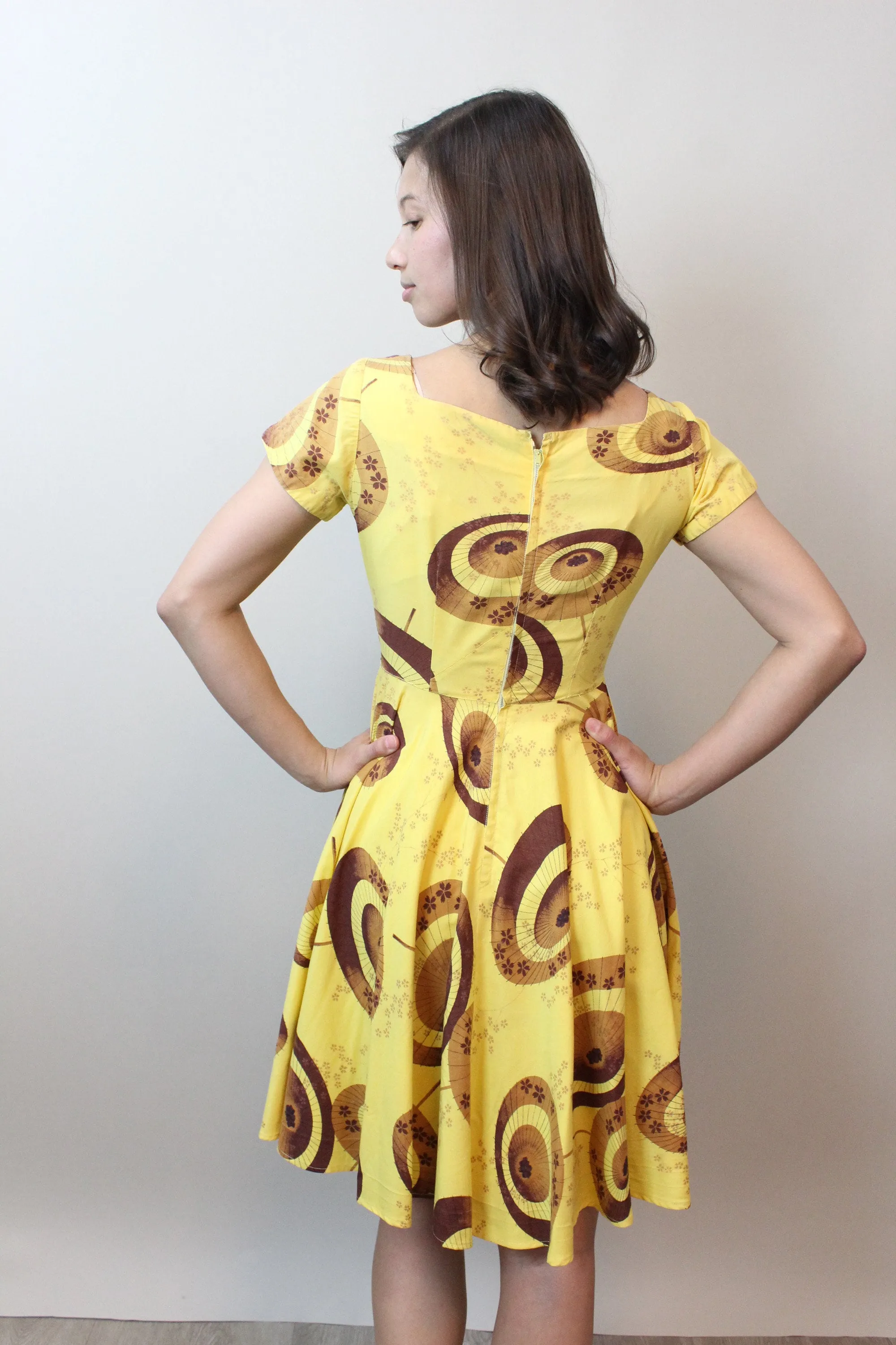 1950s PARASOL print cotton novelty dress xs | new spring