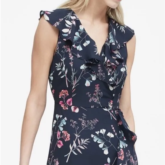Banana Republic NWT blue white Floral maxi-Wrap Maxi Dress sleeveless-size 2