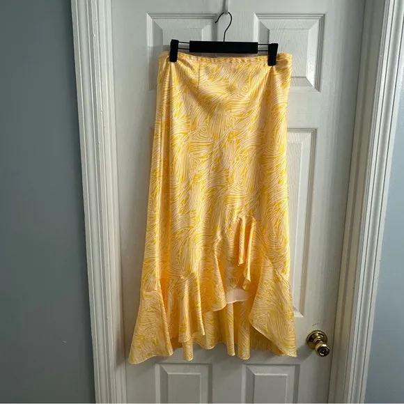 Cinq A Sept Midi Skirt Valencia Ruffle Yellow White Satin Dainty Size 8 Mediun