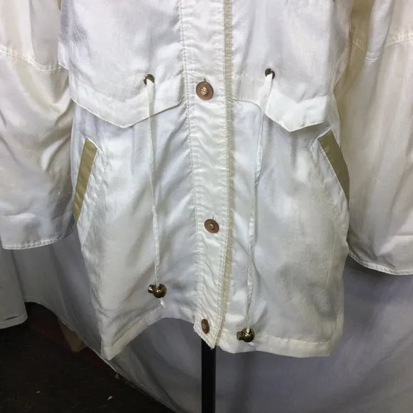 Current Seen VTG Cream Button Up Windbreaker