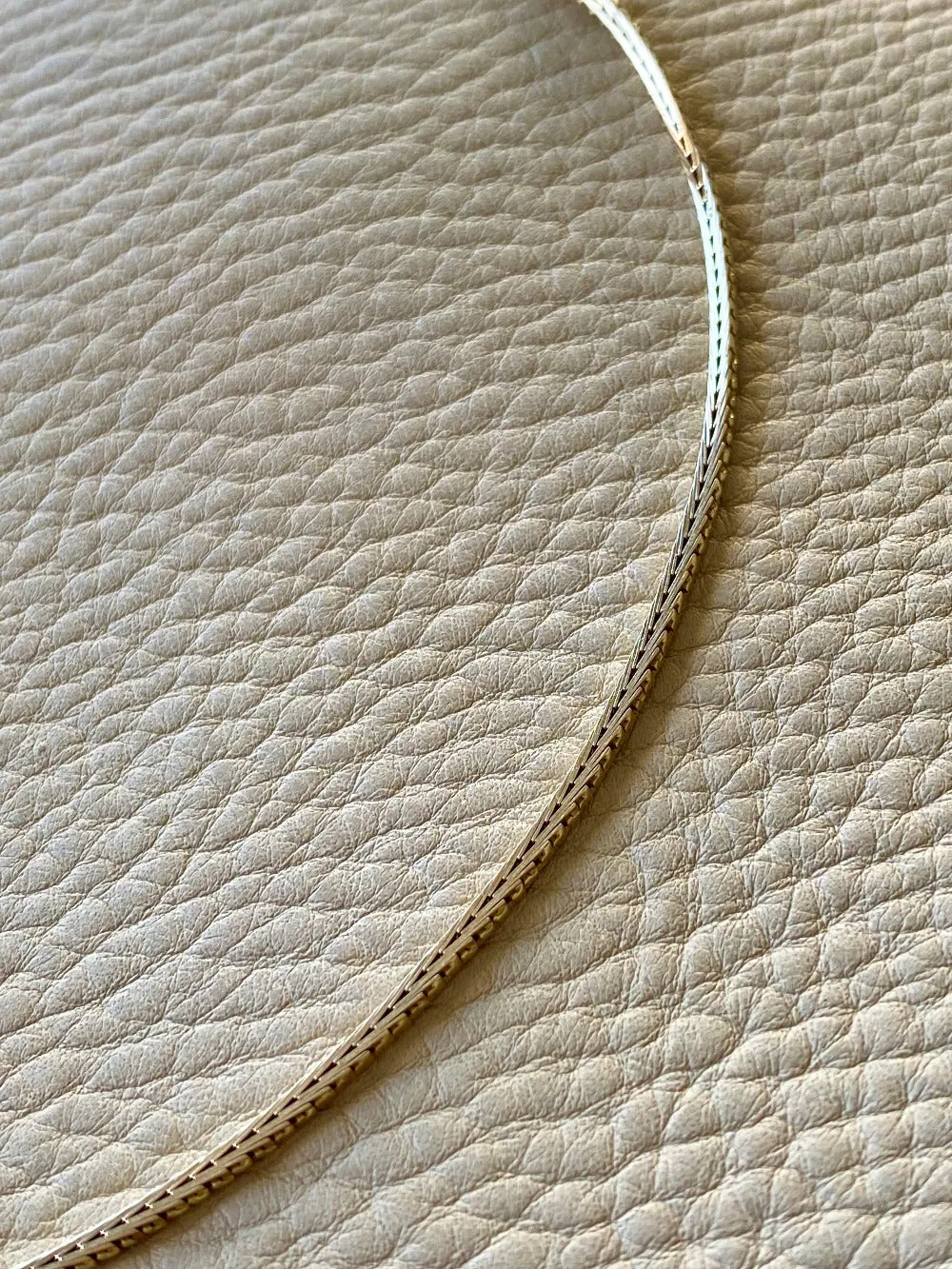 Distinctive Rare 14k gold Geneva link variation choker necklace - Denmark - 15.75 inch length