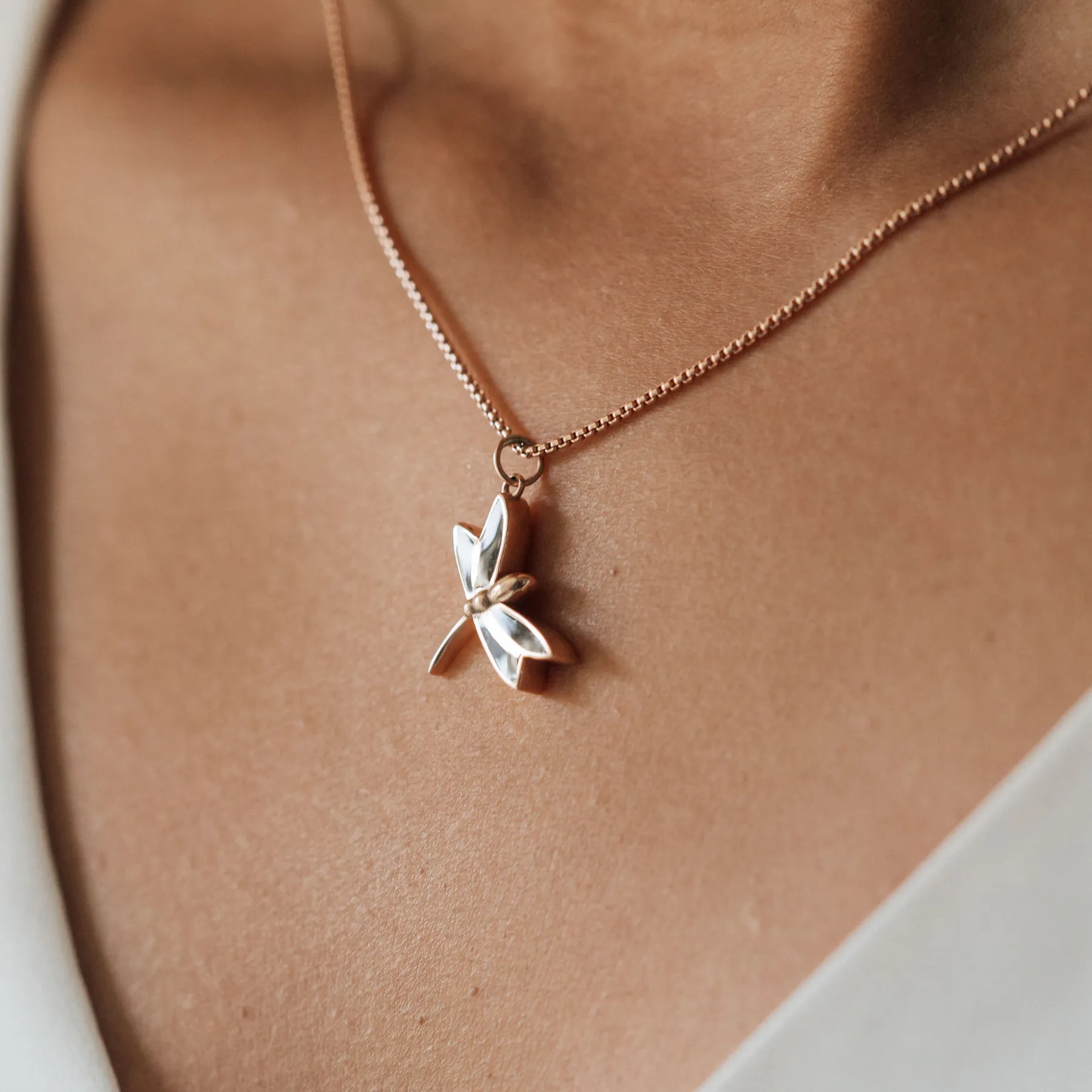 Dragonfly Cremation Necklace in 14K White Gold