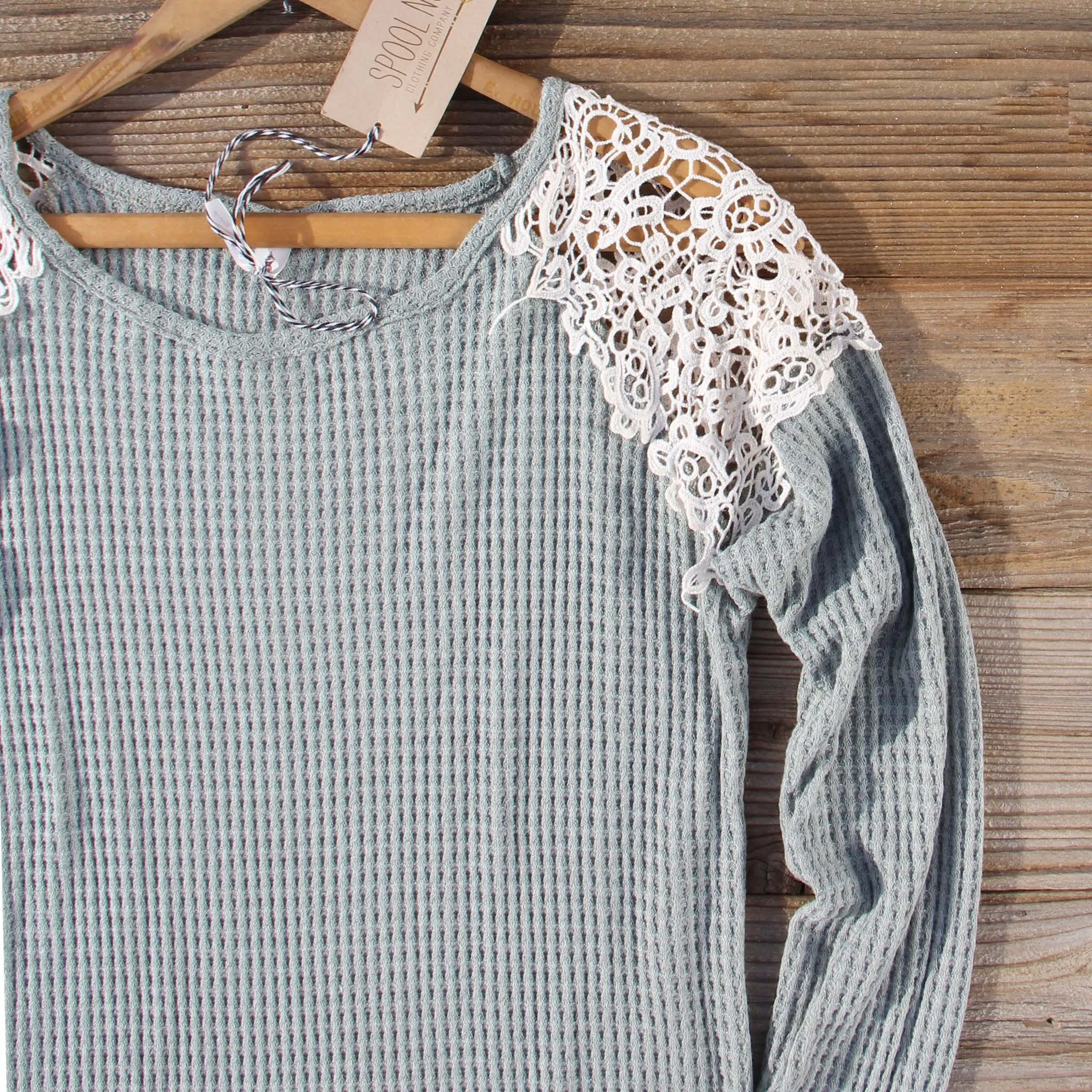 Dusty Sage Lace Thermal