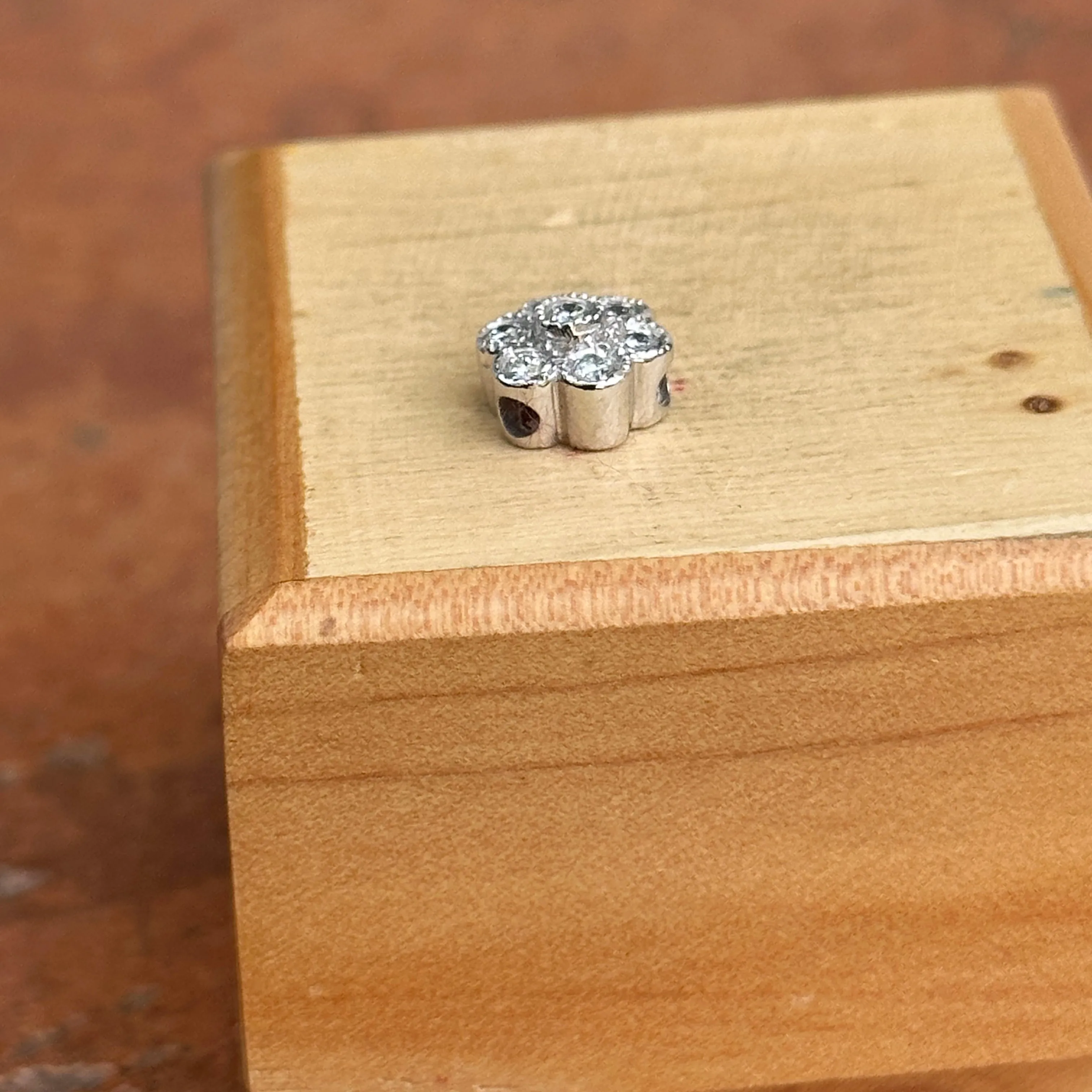 Estate 14KT White Gold Diamond Flower Pendant Slide