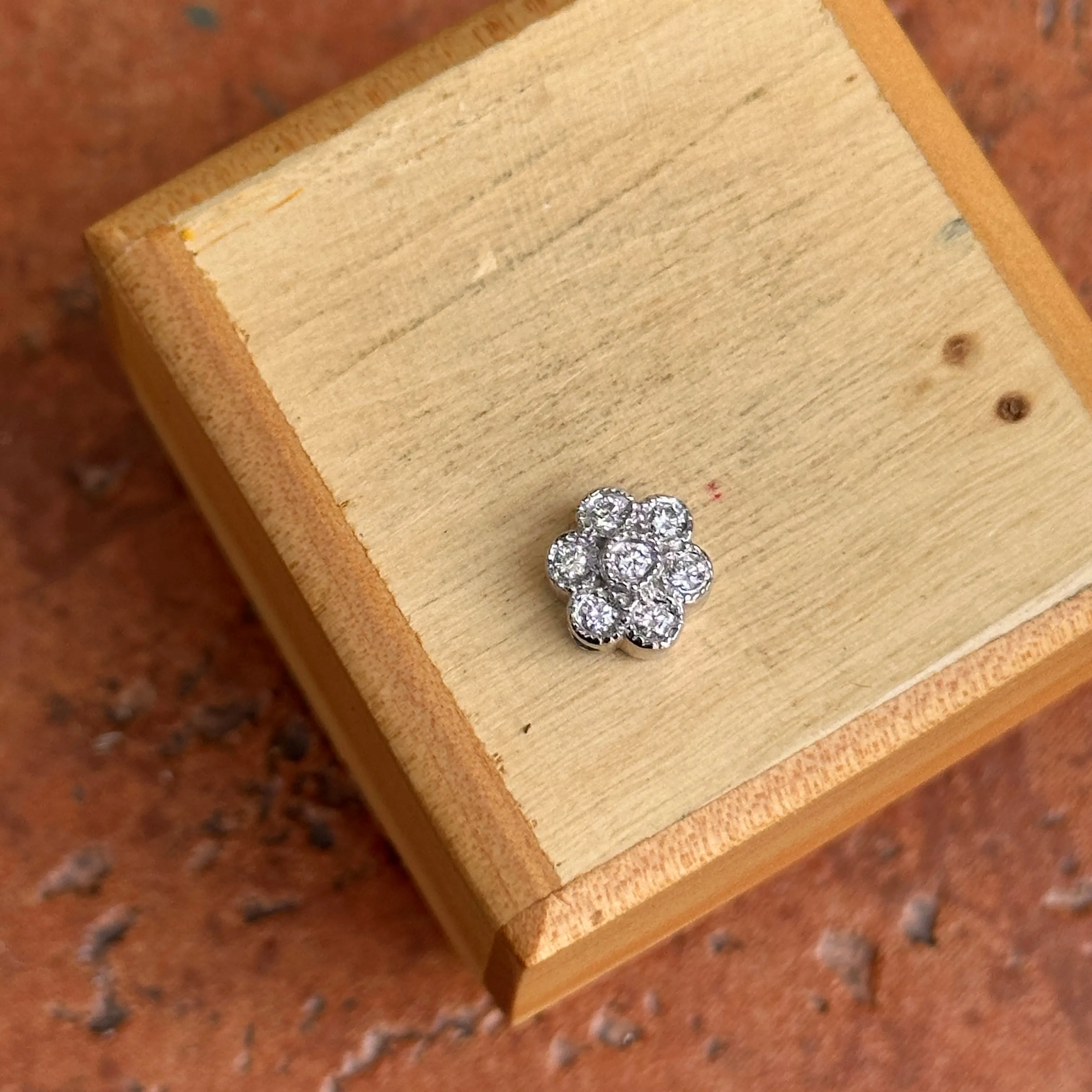 Estate 14KT White Gold Diamond Flower Pendant Slide