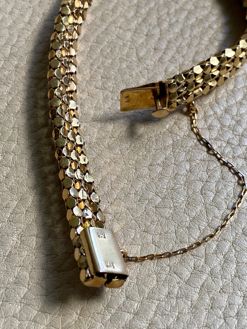 Honeycomb link triple row bracelet - 18k gold - 7 inch length