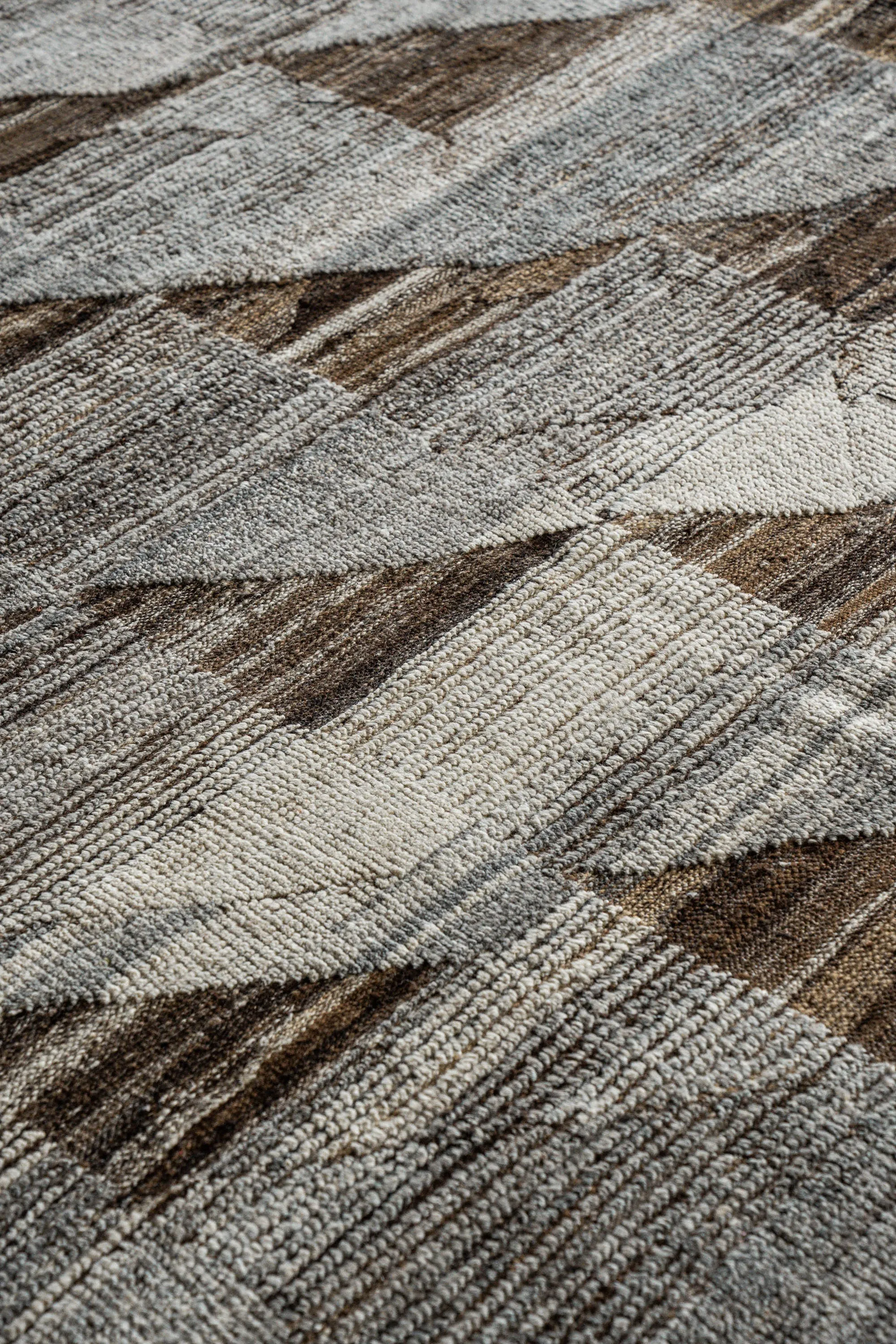 Madoc | 12'10 x 20'5