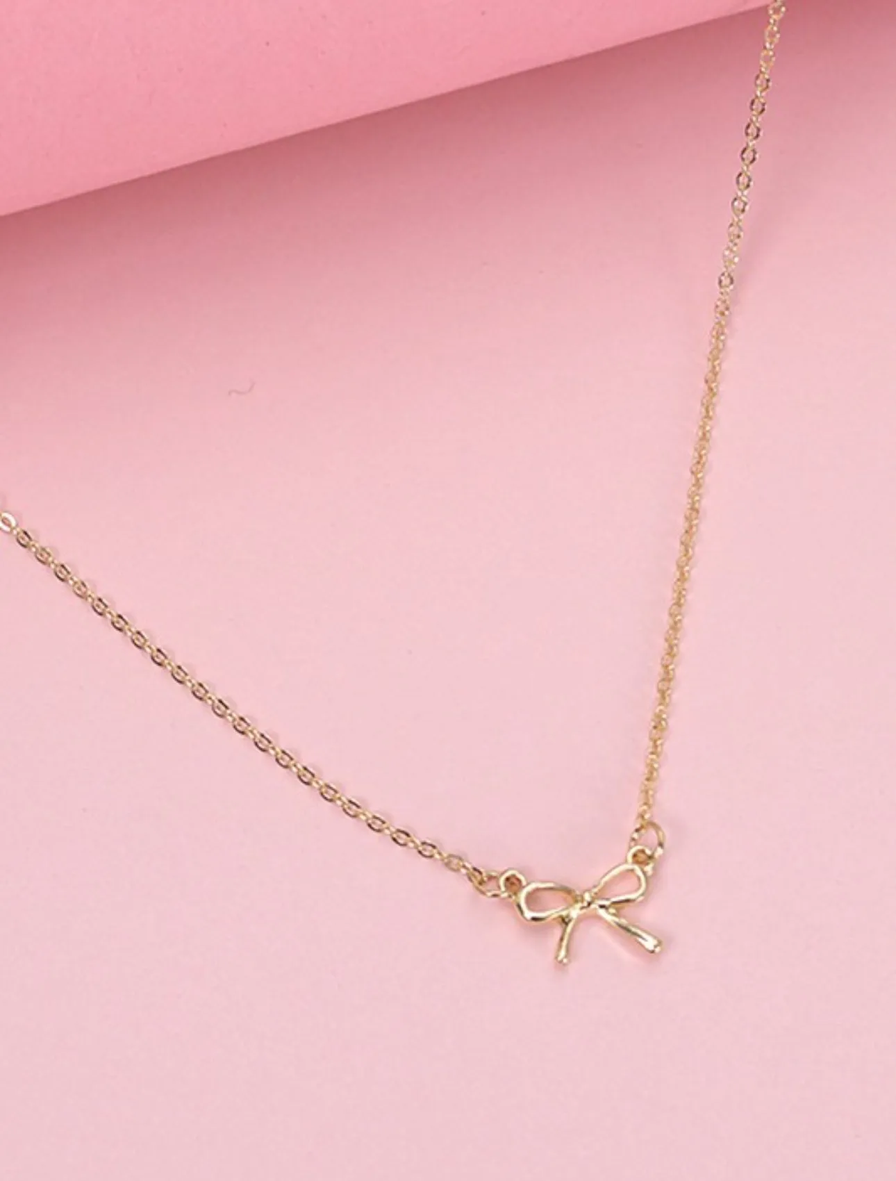 Mini Bow Dainty Necklace