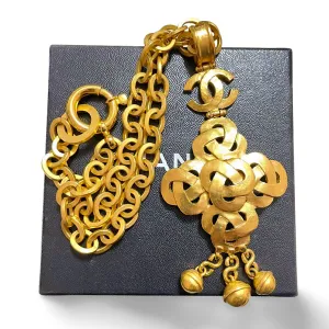 MINT. Vintage Chanel thick chain statement necklace with knot and CC mark pendant top and bells. Gorgeous masterpiece. 061224ac3