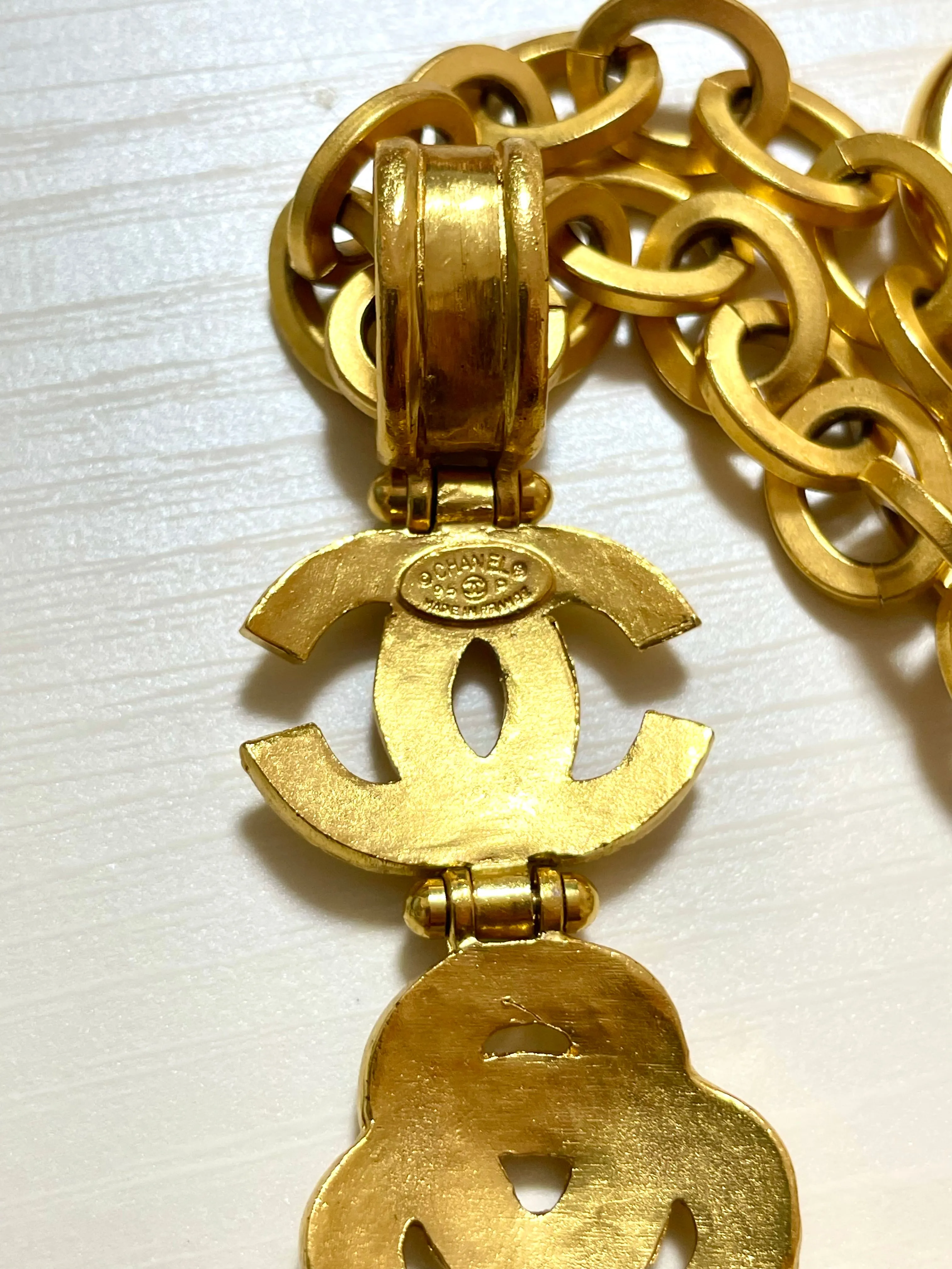 MINT. Vintage Chanel thick chain statement necklace with knot and CC mark pendant top and bells. Gorgeous masterpiece. 061224ac3