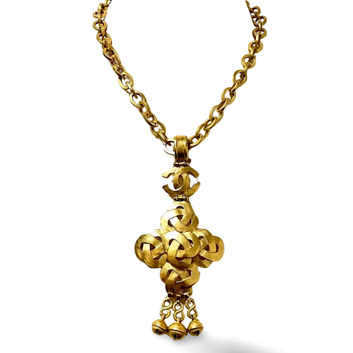 MINT. Vintage Chanel thick chain statement necklace with knot and CC mark pendant top and bells. Gorgeous masterpiece. 061224ac3