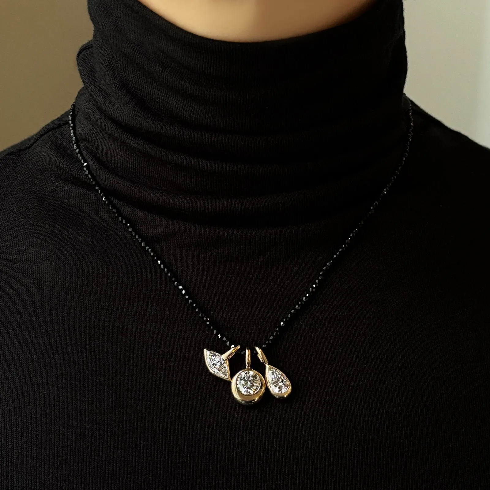 Molten Solitaire Charm - Pear