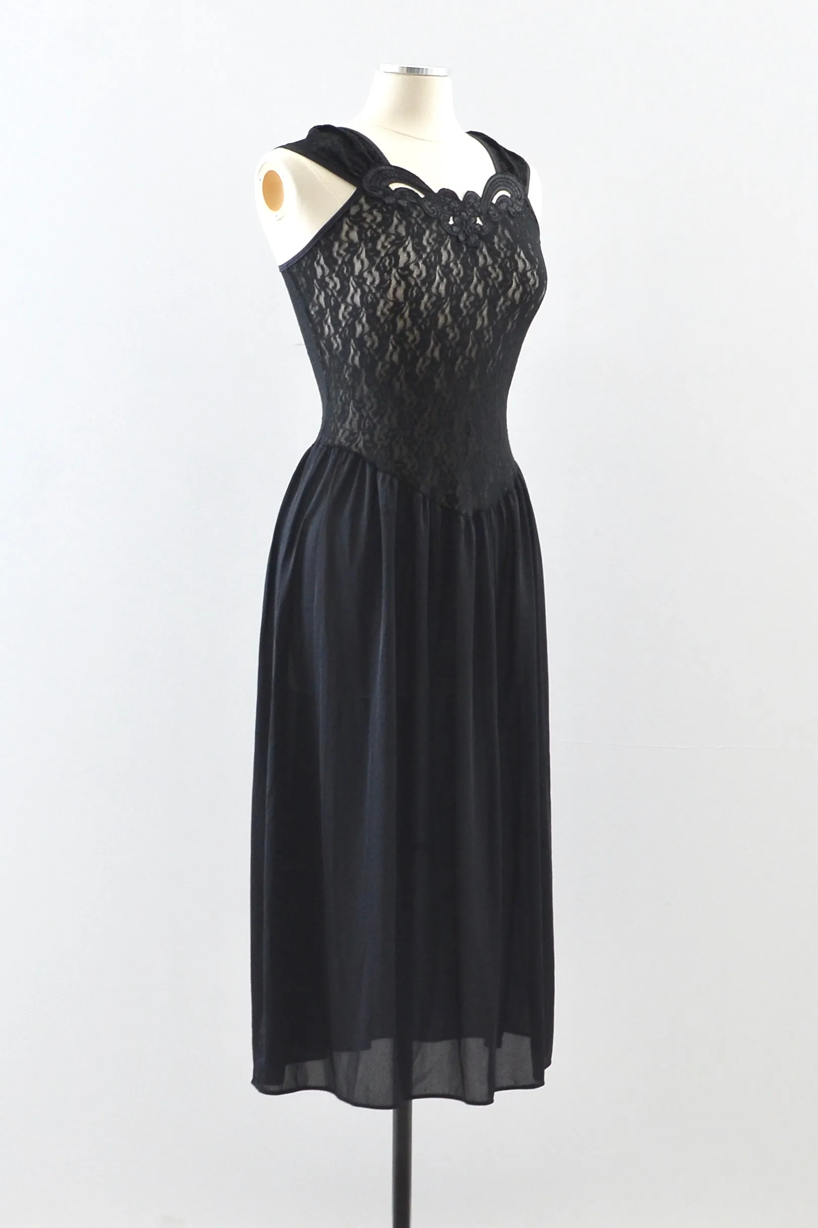 Noir Nightgown / S M