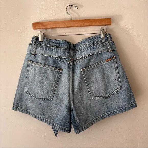 NWT Marissa Web boyfriend short 27