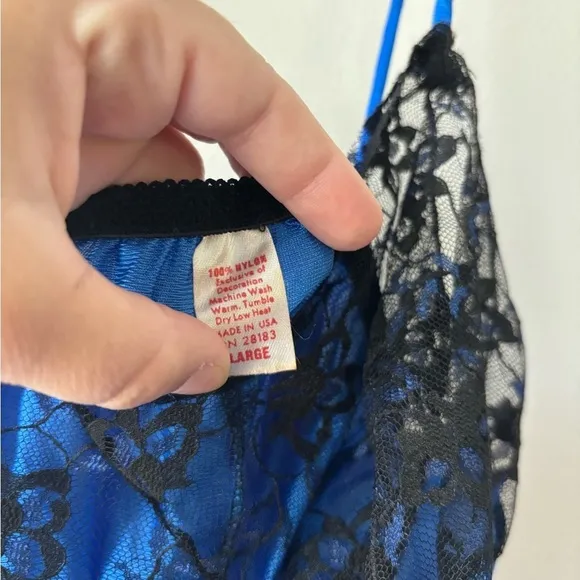 NWT Vintage body Fantasies black‎ and blue intimate sleep wear size L