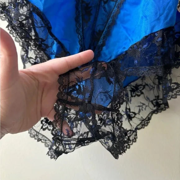 NWT Vintage body Fantasies black‎ and blue intimate sleep wear size L