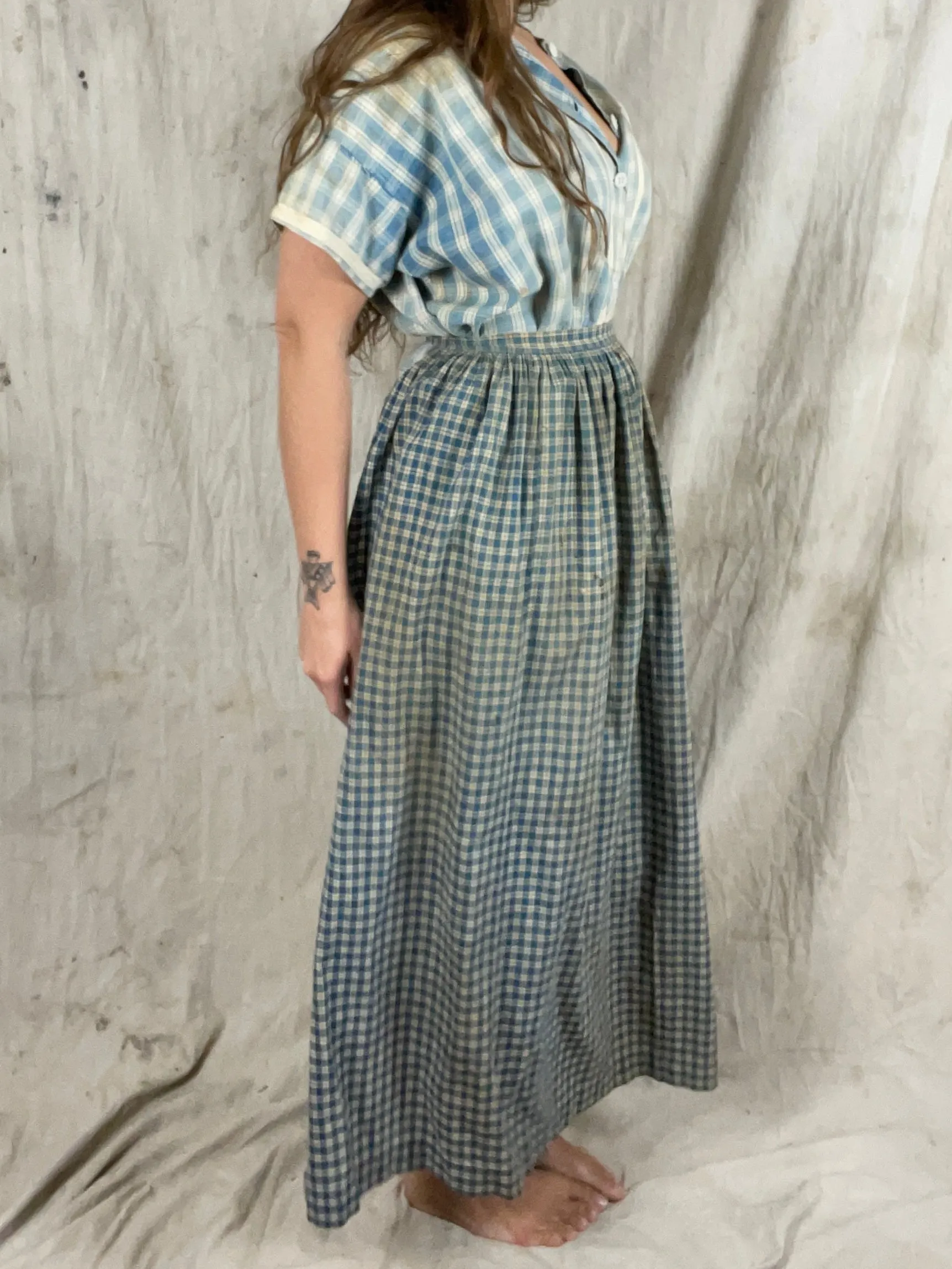 Primitive Late 19th C Gingham Homepsun Apron