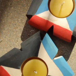 signals- modern candle holders
