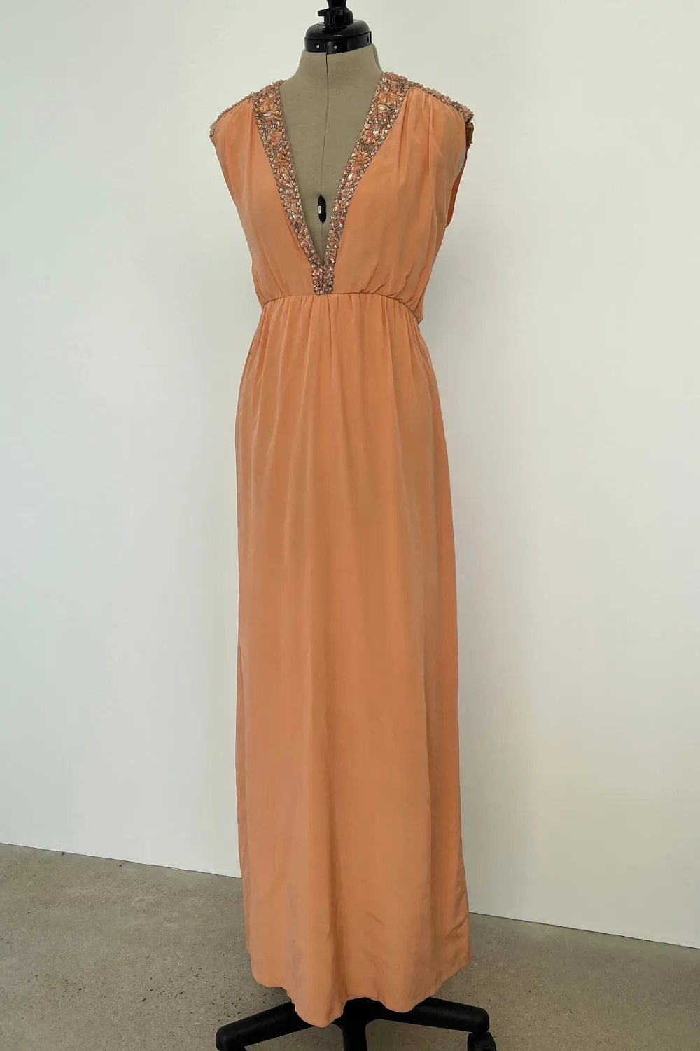 Tiziani 1960s by Karl Lagerfeld Peach Silk Plunge Dress & Feather Cape