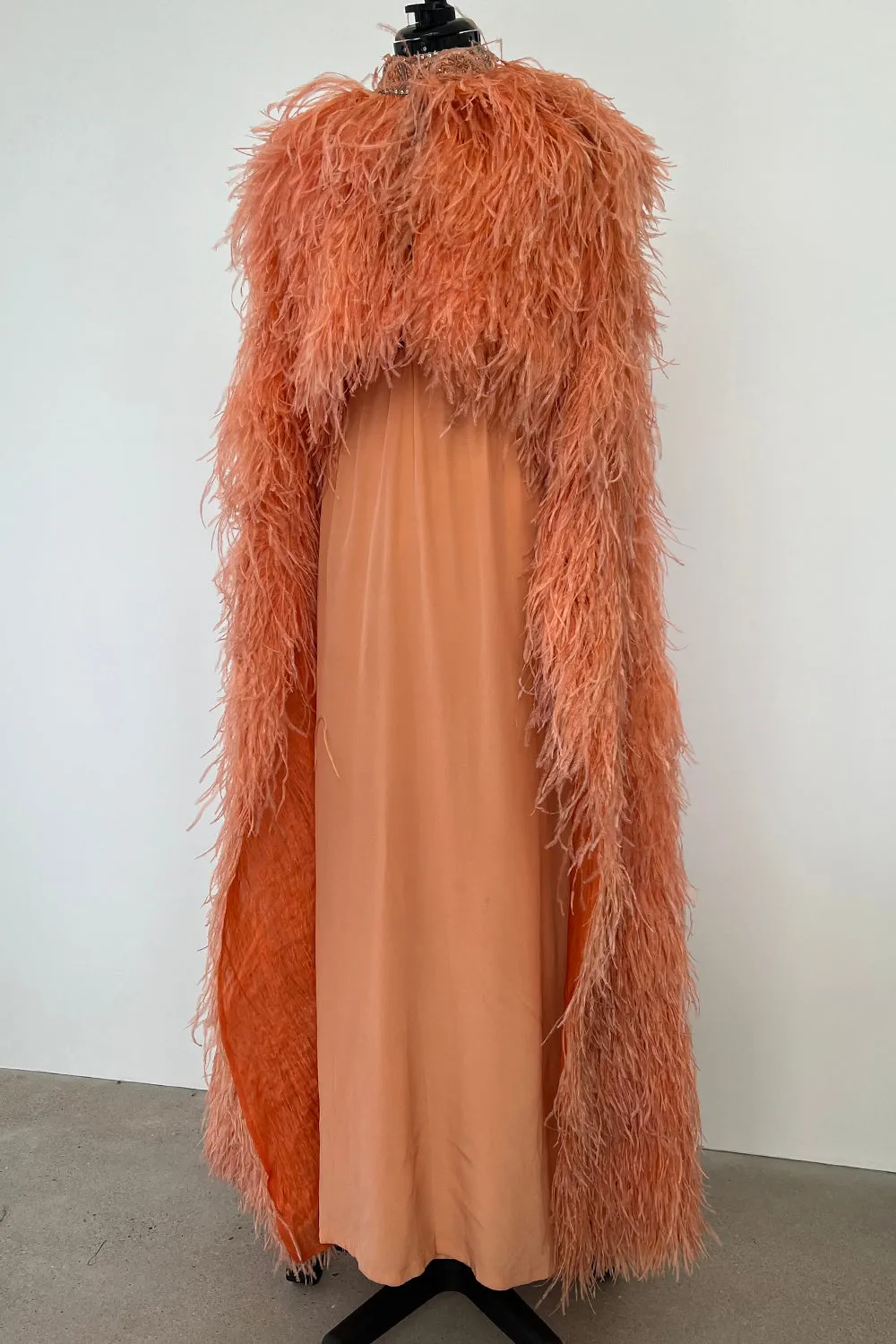 Tiziani 1960s by Karl Lagerfeld Peach Silk Plunge Dress & Feather Cape