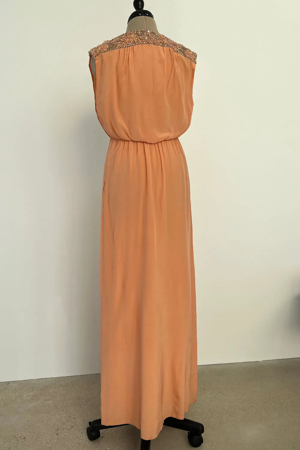 Tiziani 1960s by Karl Lagerfeld Peach Silk Plunge Dress & Feather Cape