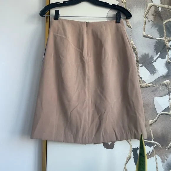 Versace jeans couture mini skirt| Versace Beige mini skirt | size small