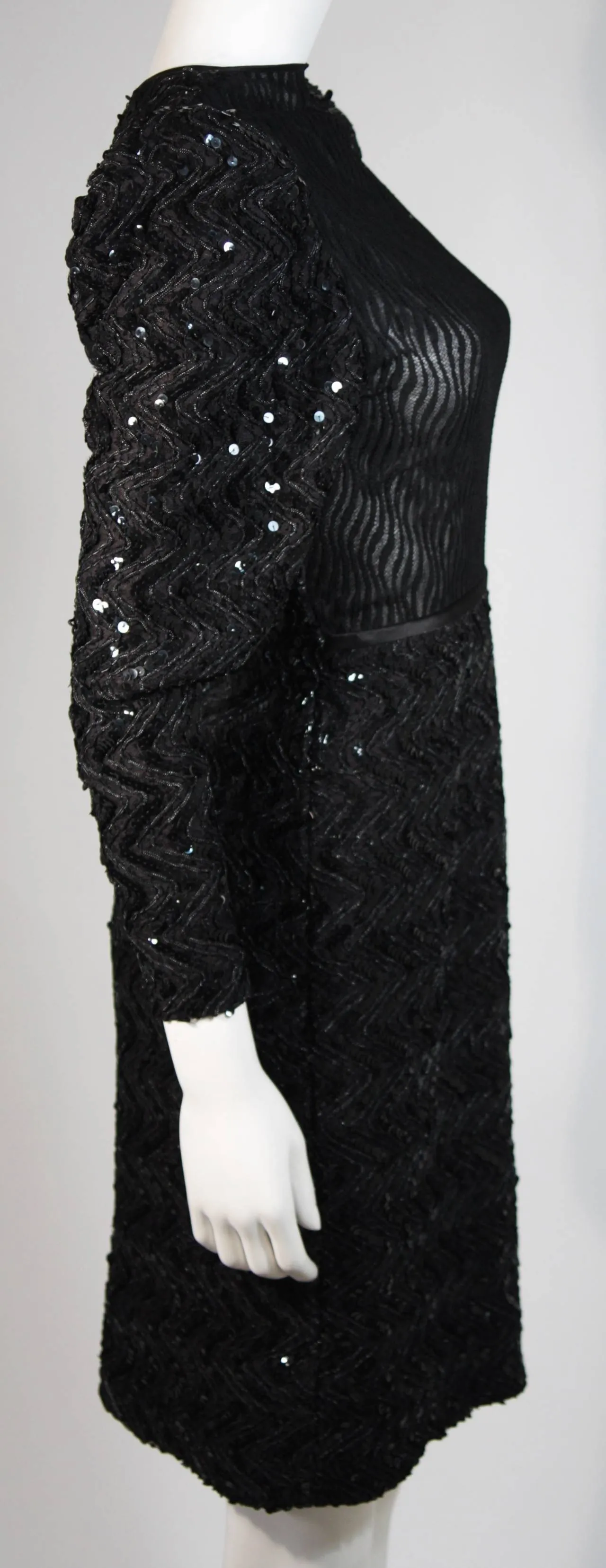 VICKY TIEL Attributed Black Sequin Cocktail Dress Size Small