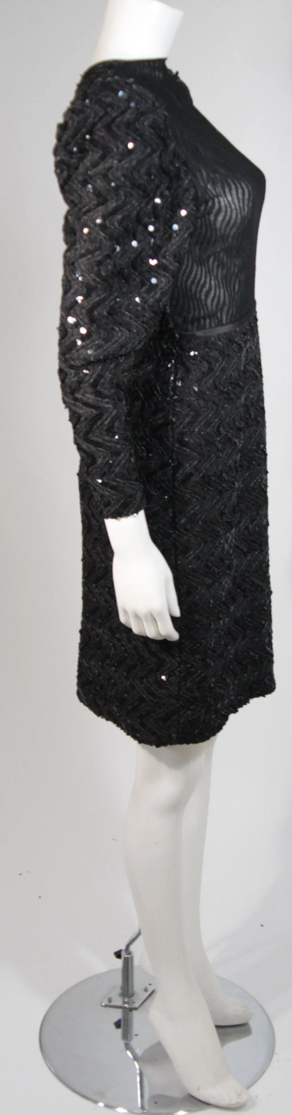 VICKY TIEL Attributed Black Sequin Cocktail Dress Size Small