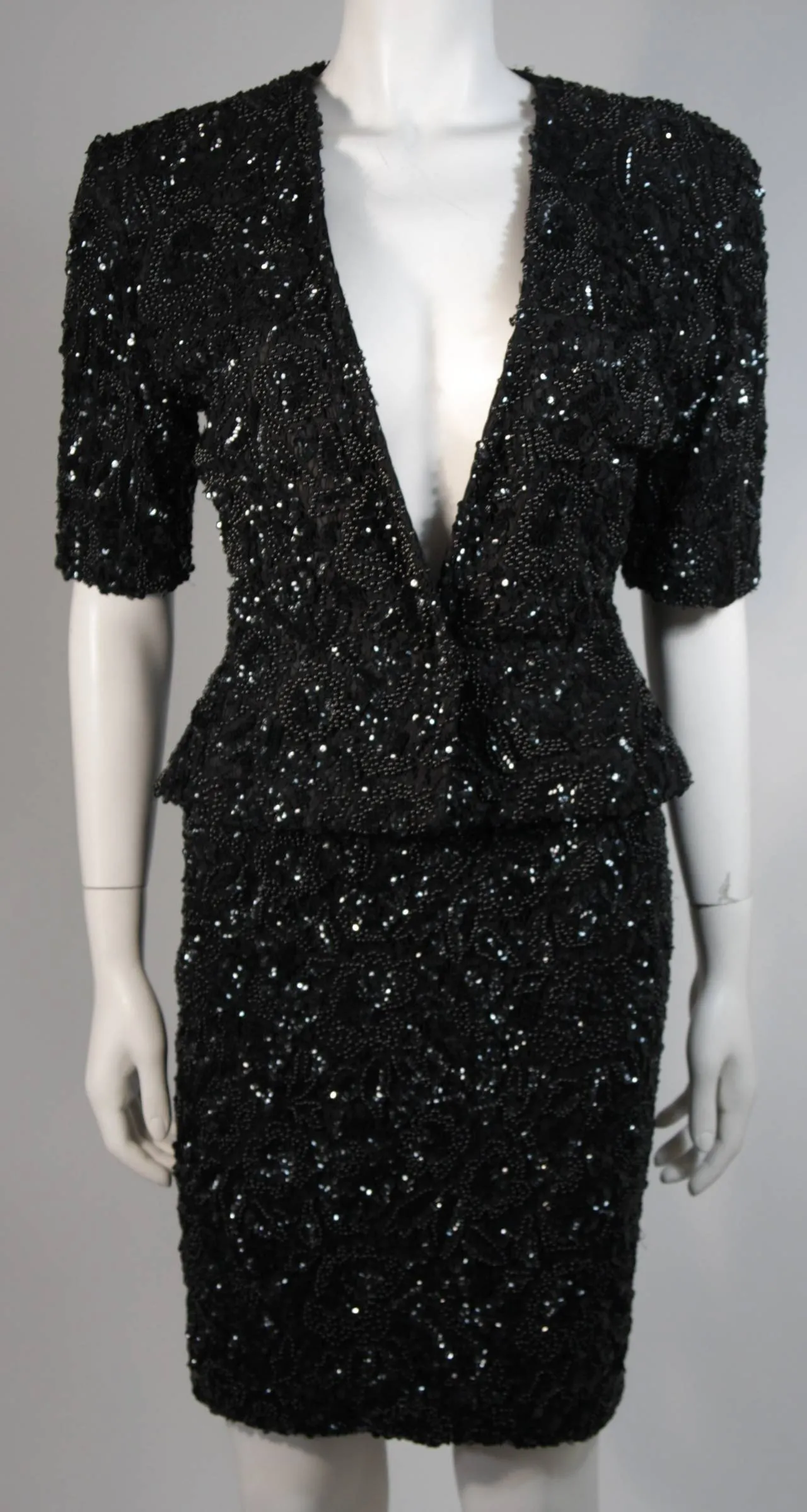 VICKY TIEL Black Beaded Skirt Suit Size 38