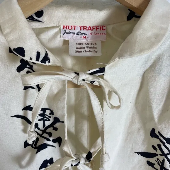 Vintage 100% cotton Hot Traffic matching set size small