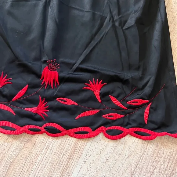 Vintage 1950’s Odette Barsa black &amp; red hand embroidered slip skirt