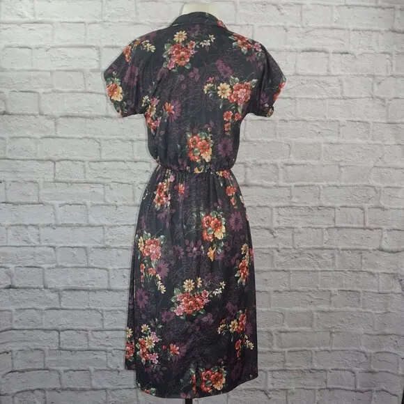 Vintage 70s Floral Dress