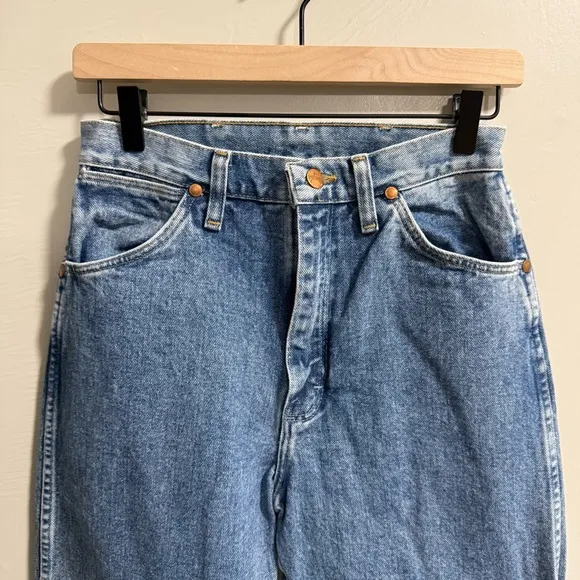 Vintage 80s Light Wash WRANGLER Pocketless Back High Waisted Denim Jeans 7x32