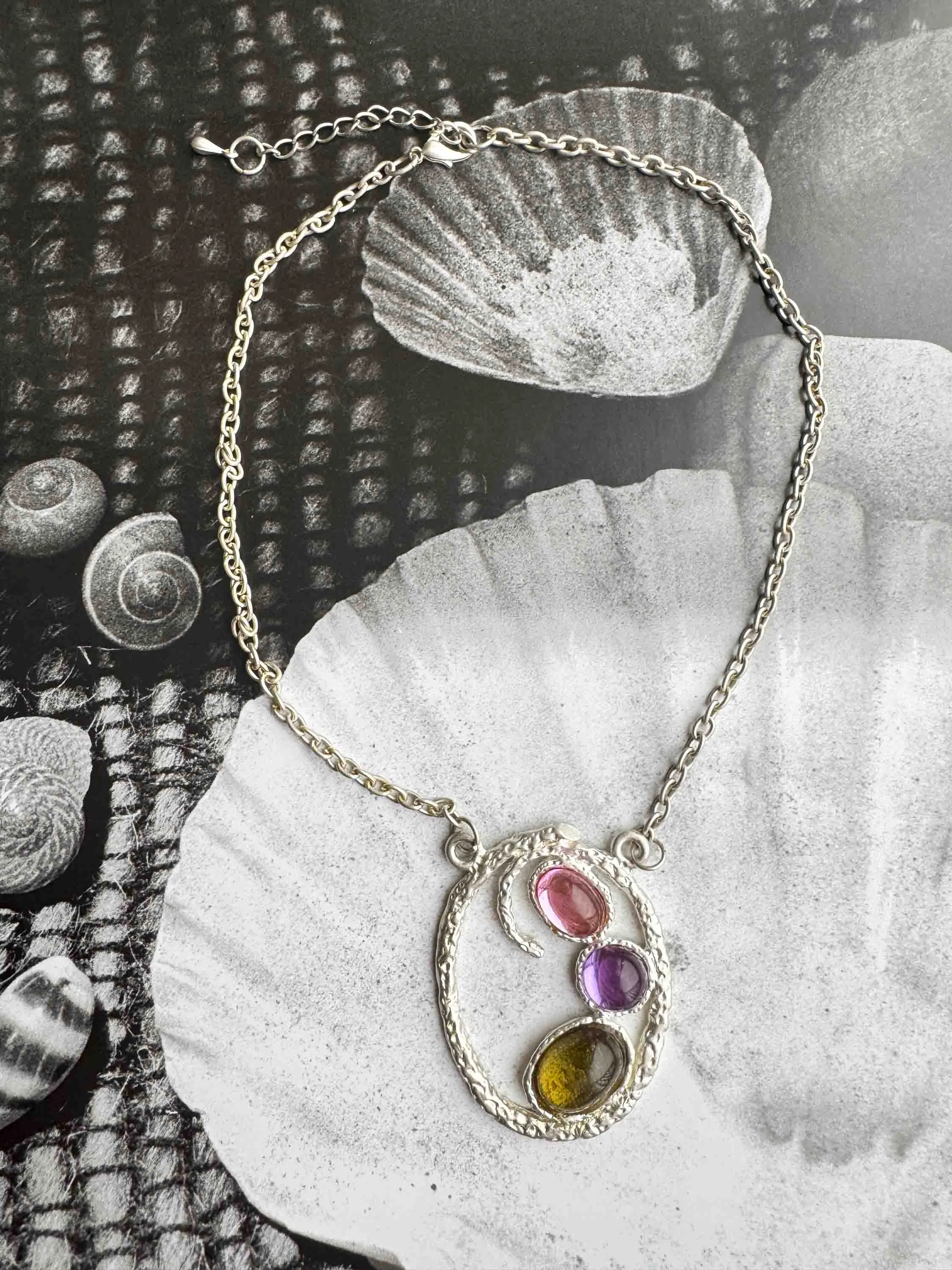 Vintage Artisan Silver Pendant Necklace – Bold & Sculptural