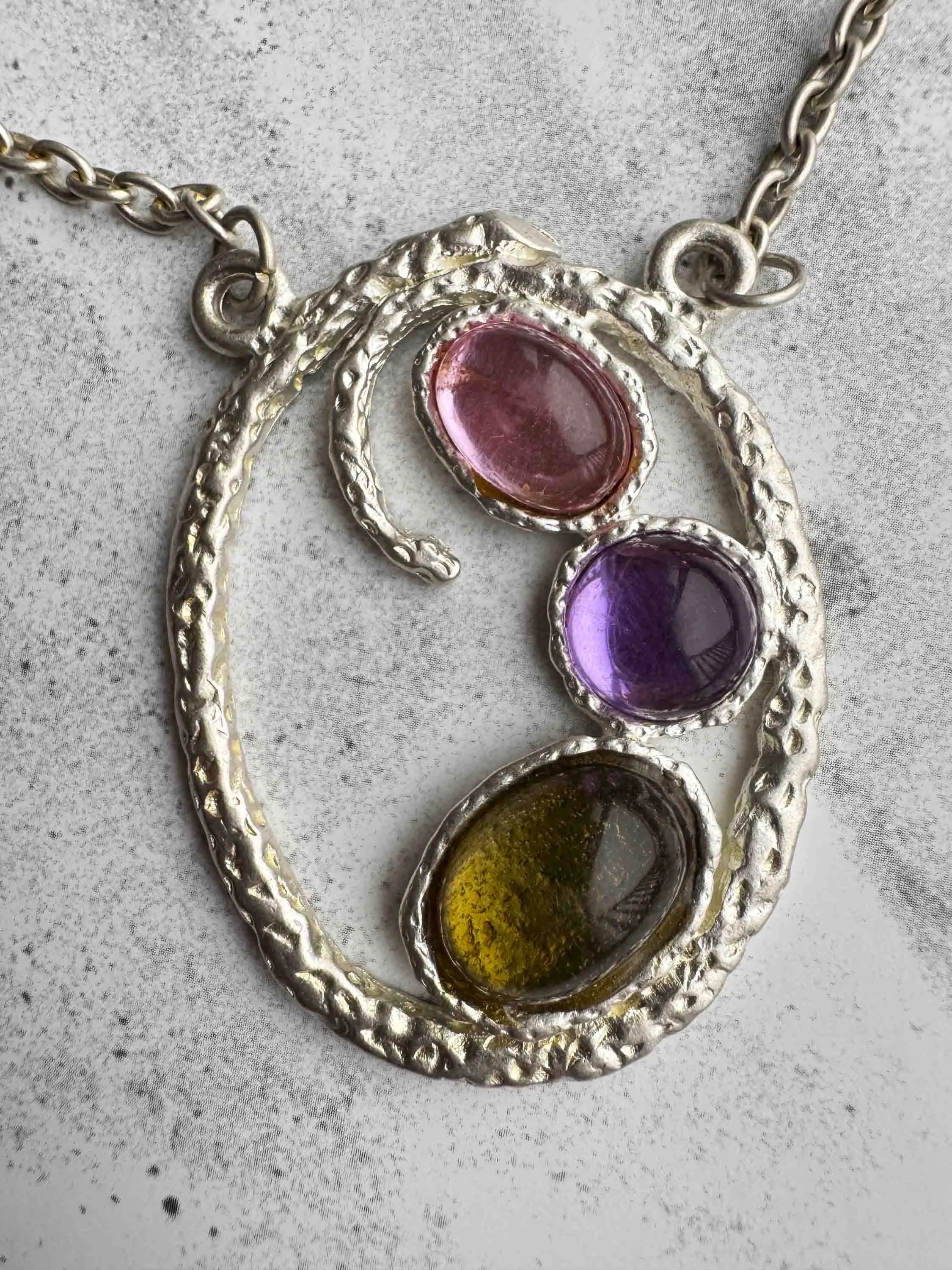 Vintage Artisan Silver Pendant Necklace – Bold & Sculptural