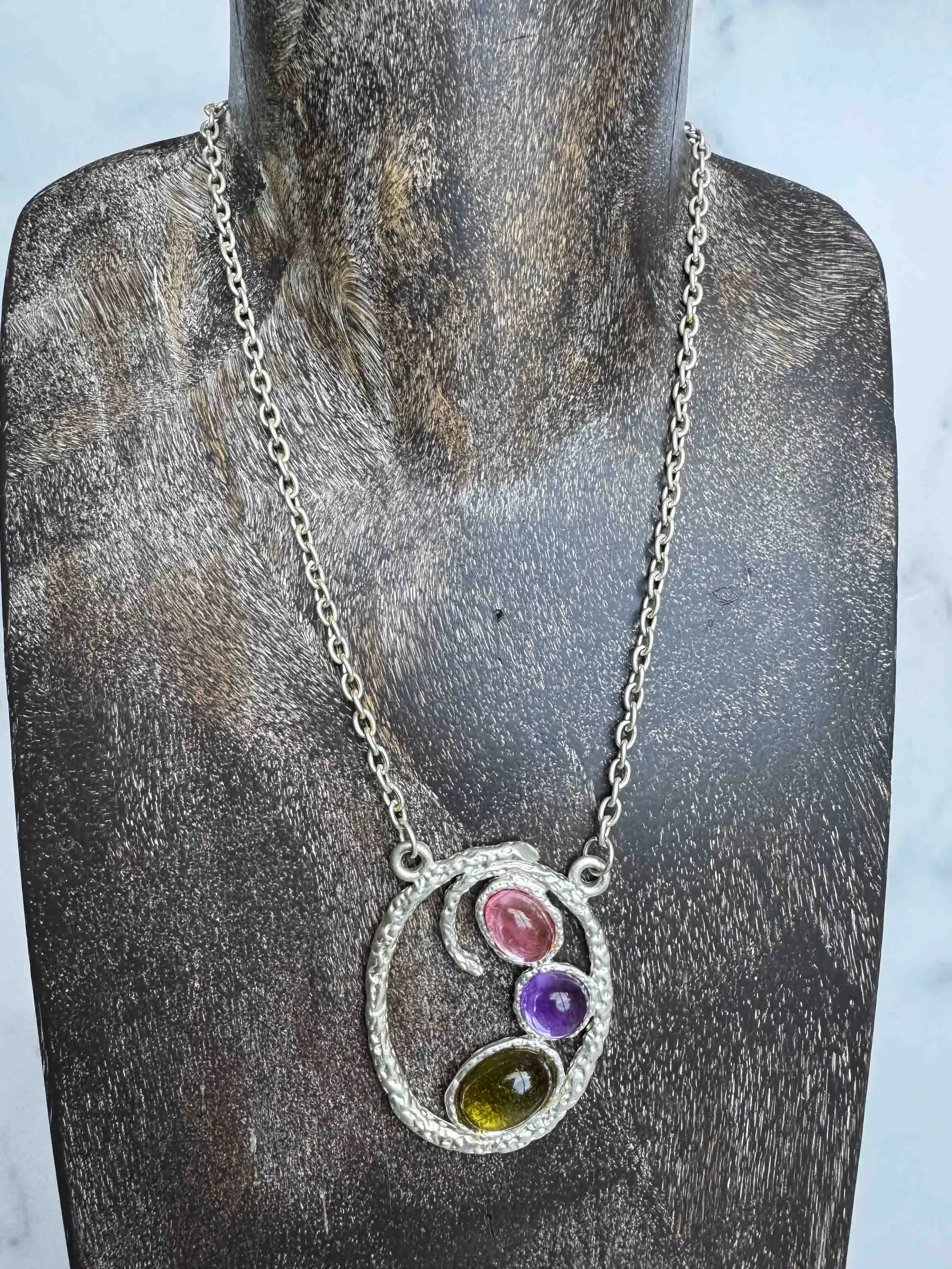 Vintage Artisan Silver Pendant Necklace – Bold & Sculptural