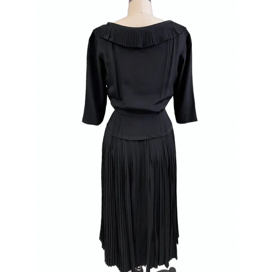 Vintage Day Dress Black Silk Micro-Pleated Dropped Waist Size 6 ish 1940s