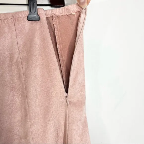 Vintage Joseph Ribkoff soft pink faux suede union made flared midi skirt 8