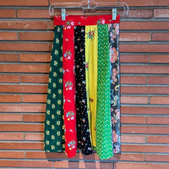 vintage PATCHWORK CALICO SKIRT xxs