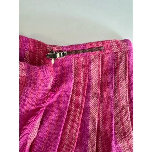 Vintage pink striped wool kilt/skirt - Ireland - Small/Medium (READ)