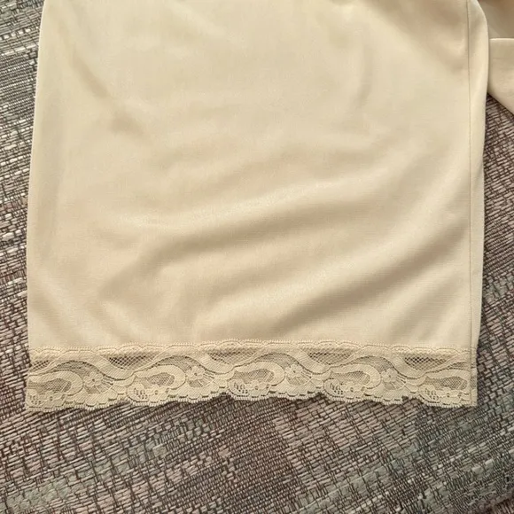 Vintage Vanity Fair Mid Length Under Garment Pants Panties Lingerie Size L (S/M)